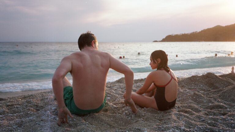 aftersun-wells-recensione